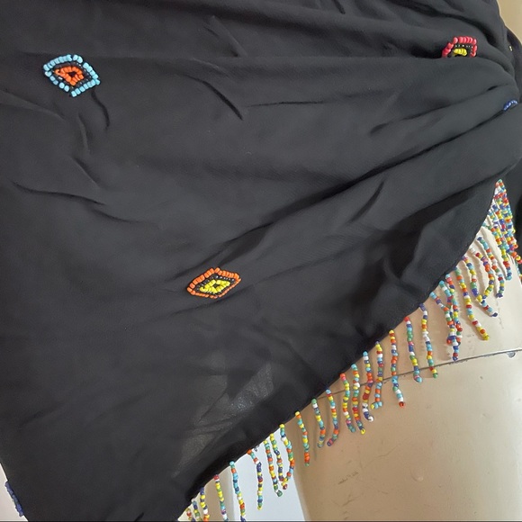 Beaded sarong triangle shape - Picture 11 of 12